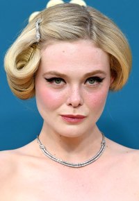 Elle Fanning 74th Primetime Emmy Awards Best Celeb Makeup Moments 2022